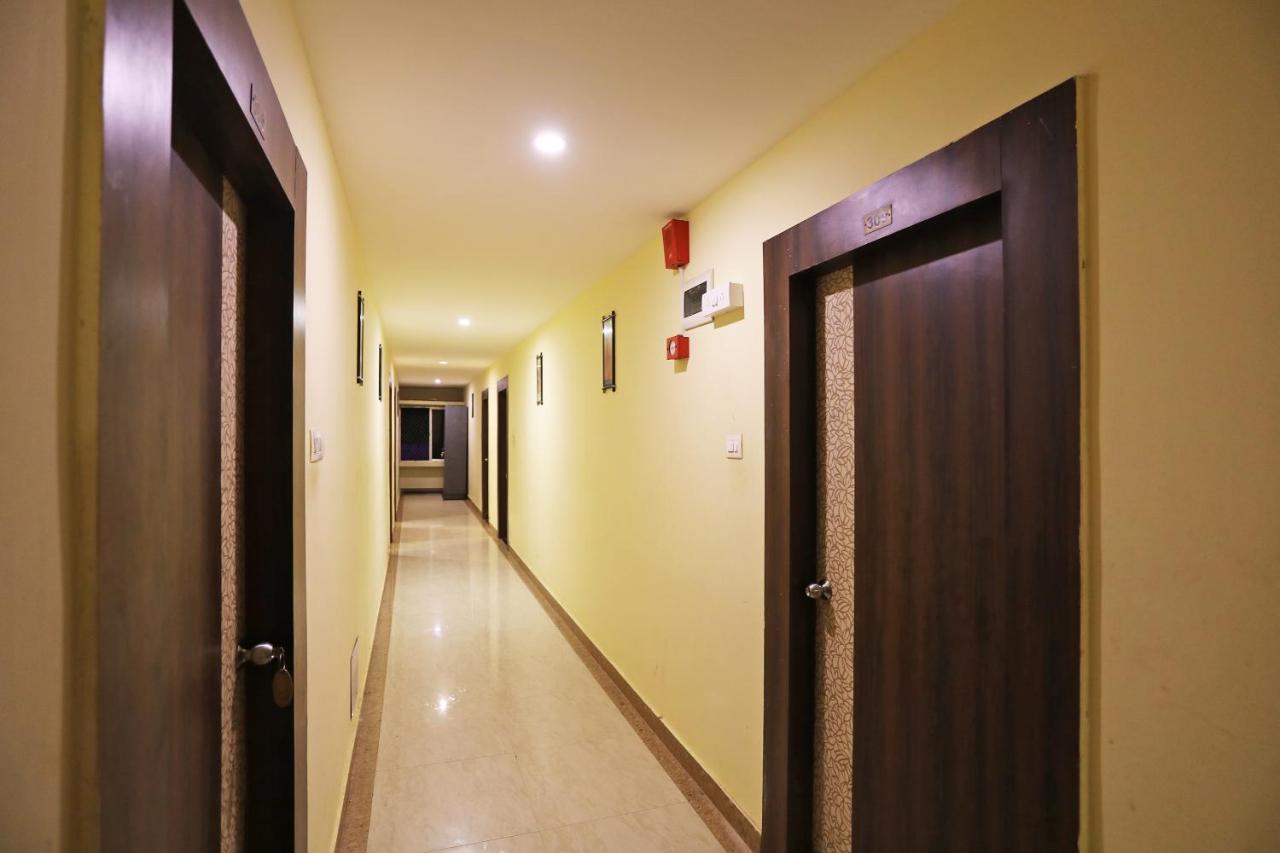 Oyo 15206 Hotel Sonar Gaon Puri Exterior photo